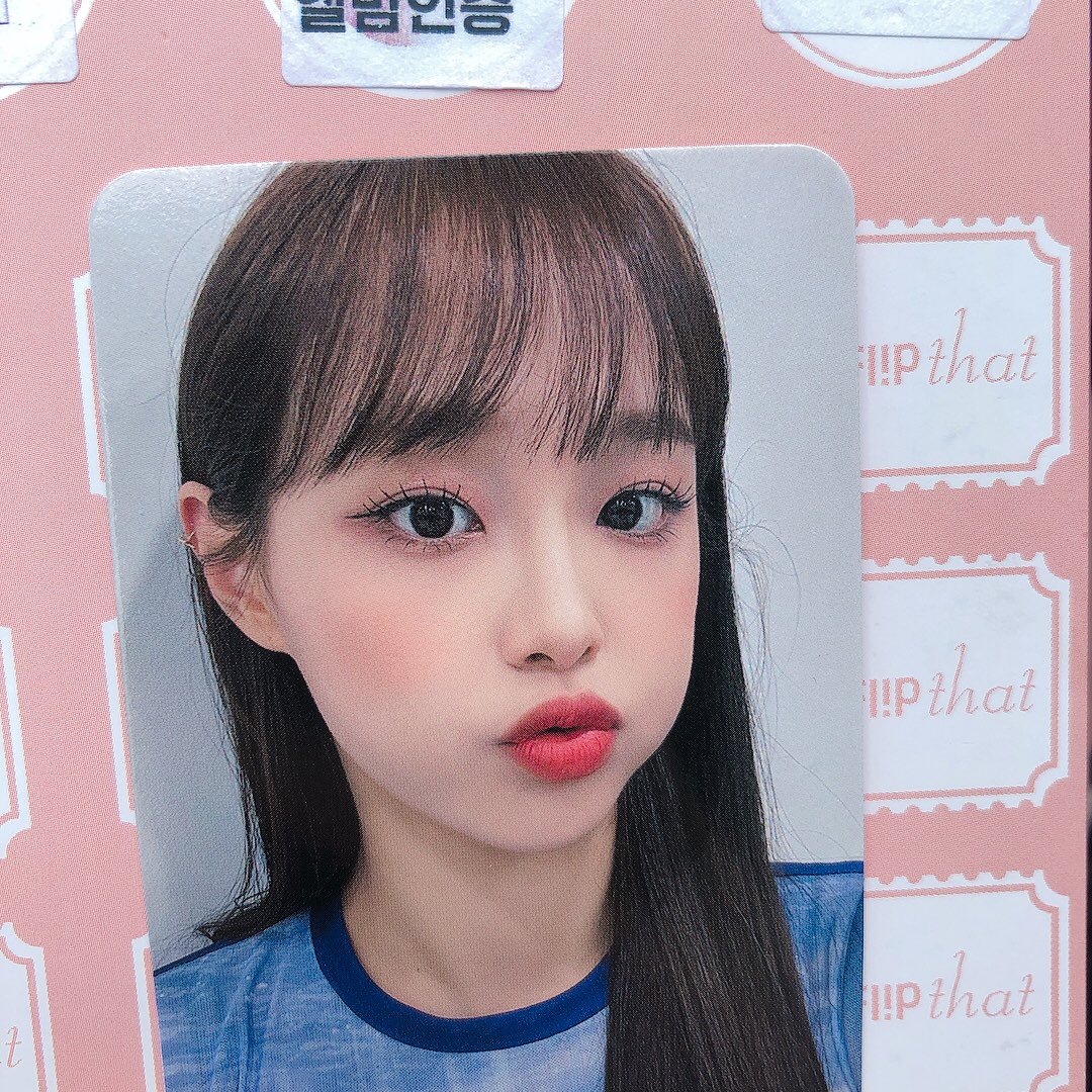 이달의 소녀 공방포카 교환 구합니다
저: 츄 지우
🖤: 올리비아혜 혜주 진솔