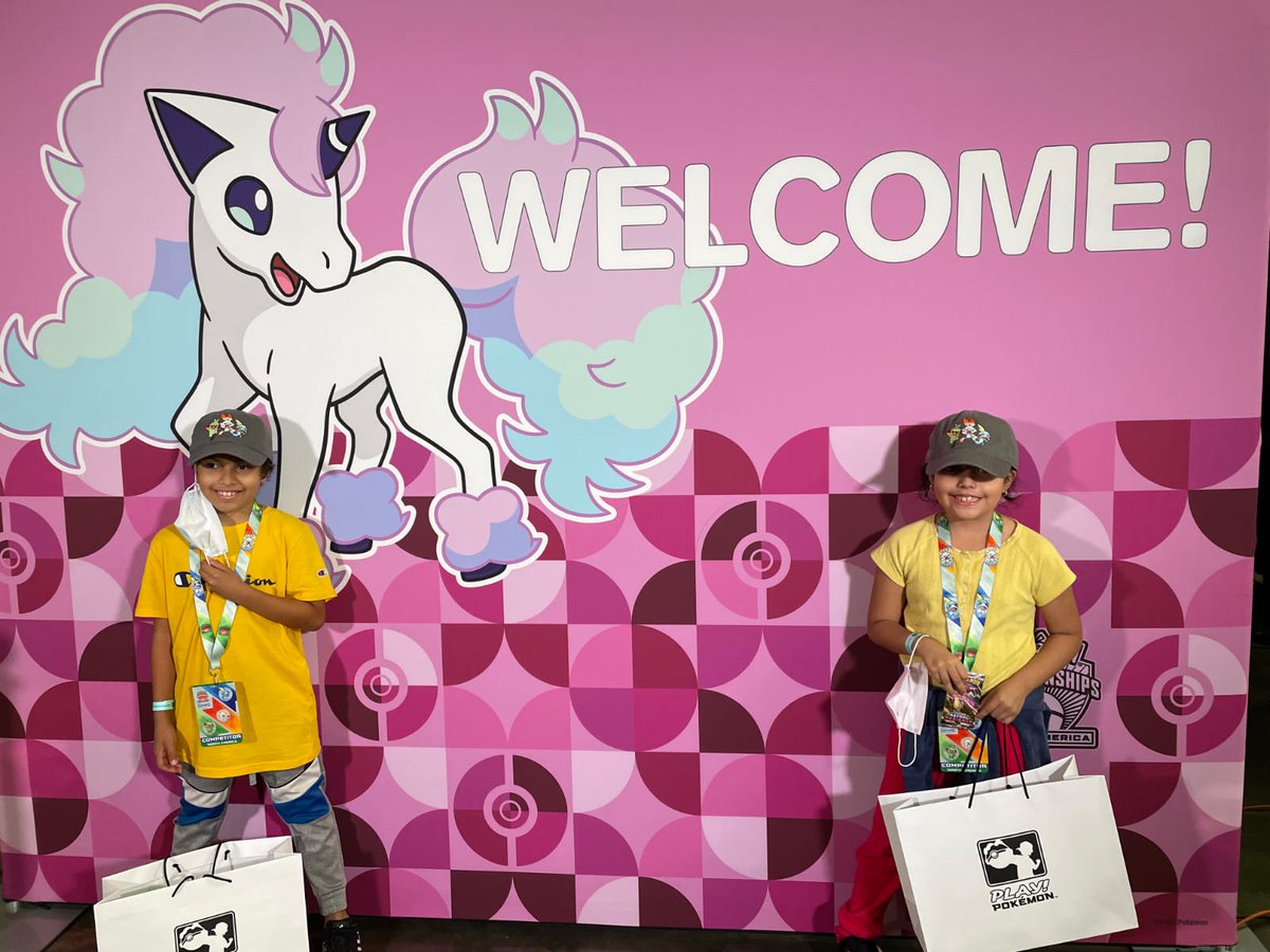 PlayPokeSV's tweet photo. El día de mañana los pequeños Ángel y Adriely estarán representando al país en el Internacional de Estados Unidos en Columbus.
¡Muchos éxitos, pequeños!
#playpokemon #playpokesv #pokemonVGC https://t.co/P1oQhQP0gI