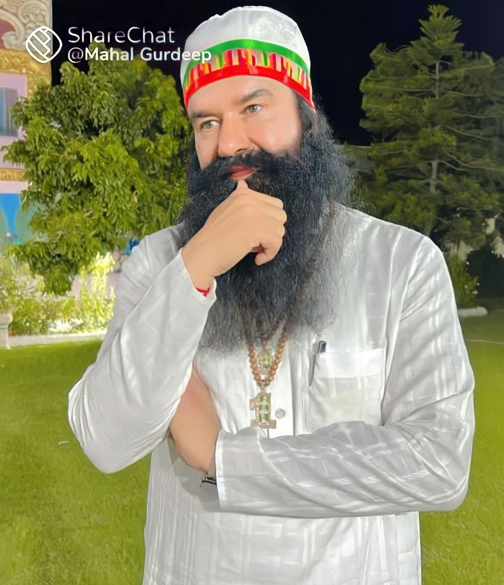 SabhaInsan's tweet photo. साँसों की माला में पिरो कर रखे हैं तेरी चाहतों के मोती ..!!
अब तो मीत यारा बस यही तमन्ना है कि बिखरुं तो तेरी आगोश में ...!!
😘💖#LOVE_OF_MSG😘💖 ,@Gurmeetramrahim  j https://t.co/nsRRTUHIda