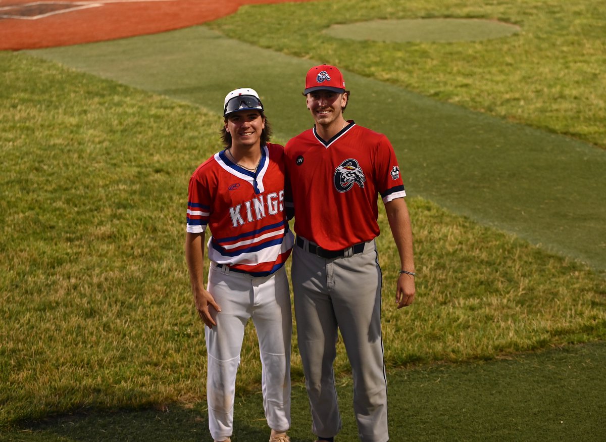 Great night of baseball when you get to see Shiggy &amp; Dawz! 

#BWBoys #BWGrit

<a href="/BWUBaseball/">BW Baseball</a> <a href="/s_kolenich/">Sean Kolenich</a> <a href="/DawsonJGabe/">DJ</a>