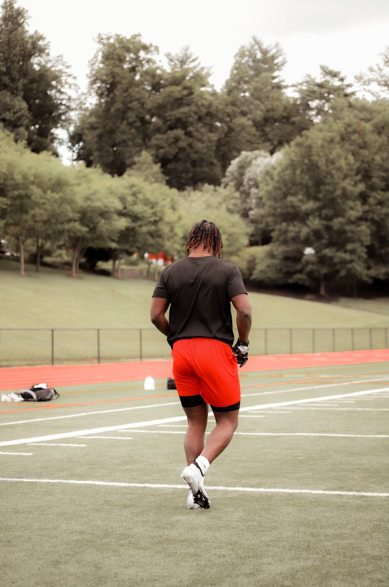 Gabel1_'s tweet photo. Real life superhero, Gave the trenches hope🙏🏾💯 https://t.co/l9q1X0nQSg