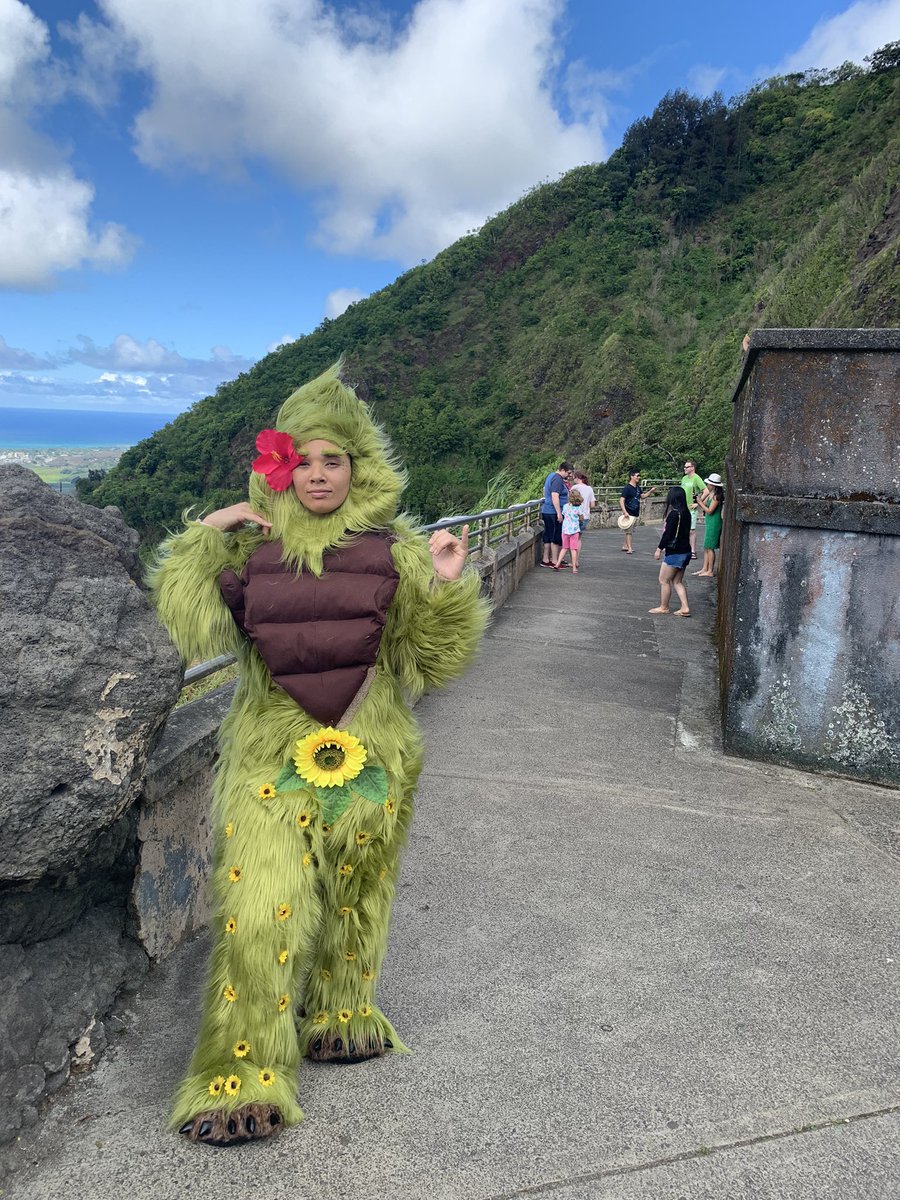 sunni3dlyt3's tweet photo. Mapinguari Meets Hawaiβiπ΄πΊπ»ππ€ After Hours Of Blood(Literally Sliced My Finger In The Processπ₯΄) Sweat & Tears Of Creating My Version Of The #mapinguari This Is The Final Product @JamesOw95780610 @AbominableBunch #DontWorryBeMapi #TribalCompetition #NFTCommunity #TAB https://t.co/BQ1UZztgN8