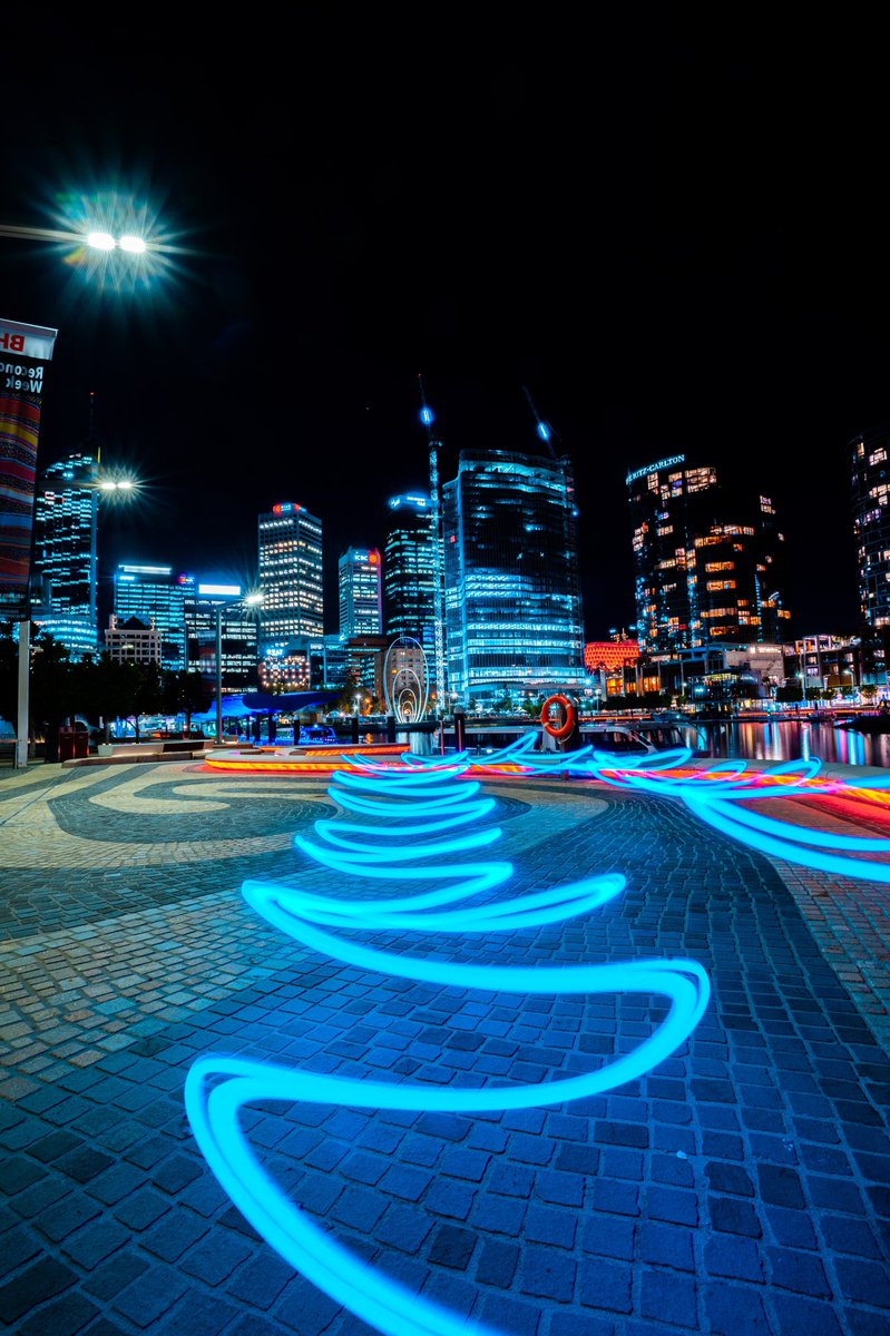 elzander33's tweet photo. Oof damnn I just love this #longexposure shot ay! #perth #elizabethquay #westernaustralia

Sony a7iii + Tamron 17-28
#perthphotographer #perthvideographer #perthcreatives #justanotherdayinwa #perthisok #GG33 @abcperth https://t.co/pLpw7VUoRh