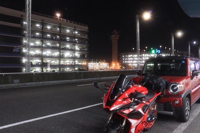 Chi8non's tweet photo. 久々にバイク乗りの友人と写真を撮りにいけました!
会うたびに思うのは彼のdemonかっこよすぎて早めに二輪取得しに行こうと毎回思いますw
#gpxdemon
#gpx
#ハスラー
#ハスラーXターボ
#MR52S型
#ハスラーオーナーさんと繋がりたい https://t.co/F4C33pJXek
