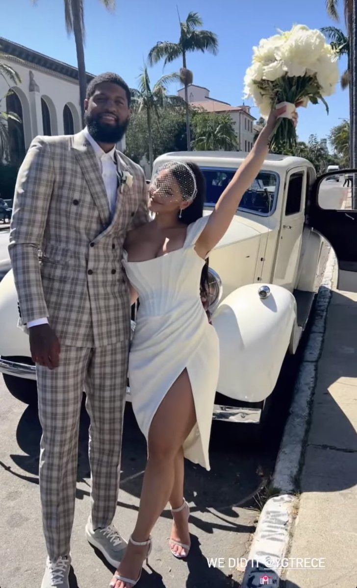 HoopRN's tweet image. #PaulGeorge got married today. Congrats! 💕