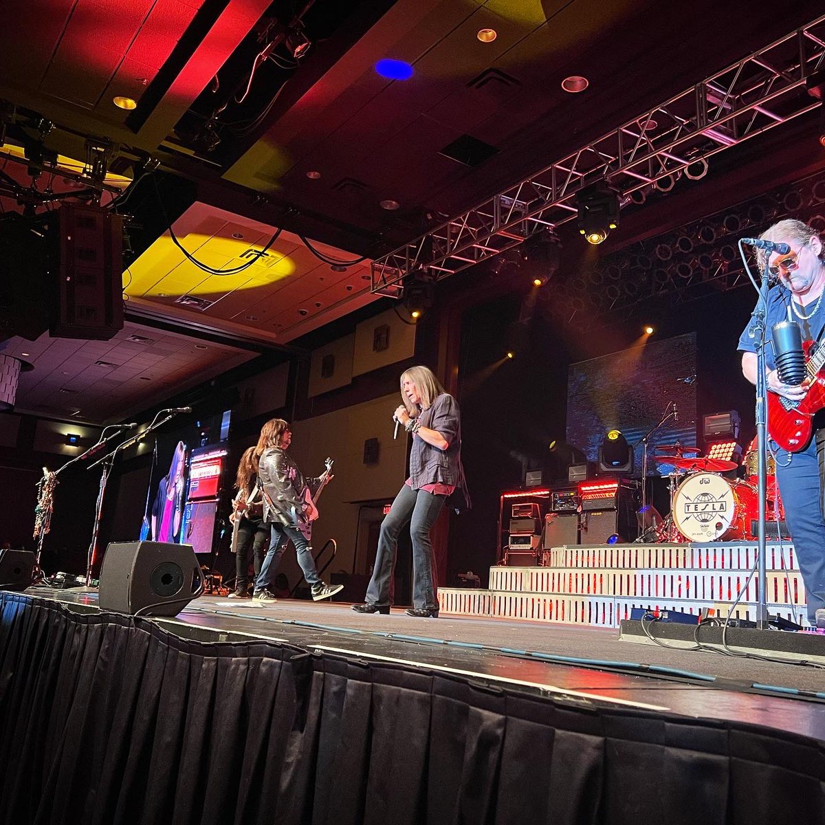 ticasino's tweet photo. The Island was rocking with a fantastic show by @TeslaBand and a great crowd! Thank you for joining us! 🎸 https://t.co/gBonBPCYtG