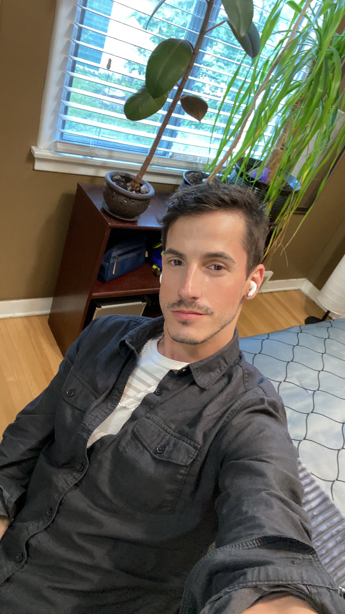 Jay James 🔞 on Twitter: "Chaturbate night?! Strokin4funandmaybetips https://t.co/ZjTX4QGjGE