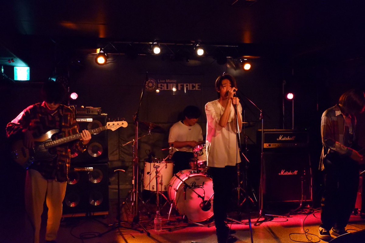 NoiseGeyser's tweet photo. 新宿SUNFACE「燦々日和」
呼んでいただきありがとうございました！

そしてギター K-5、ドラム タケ
以上2名は今月をもって
脱退になります。
今までありがとう。

NOISE GEYSER
正規メンバーでギターを
募集致します。
質問等でもかまいませんDMお待ちしてます。

#バンドメンバー募集 https://t.co/C9SB9B7Rwn
