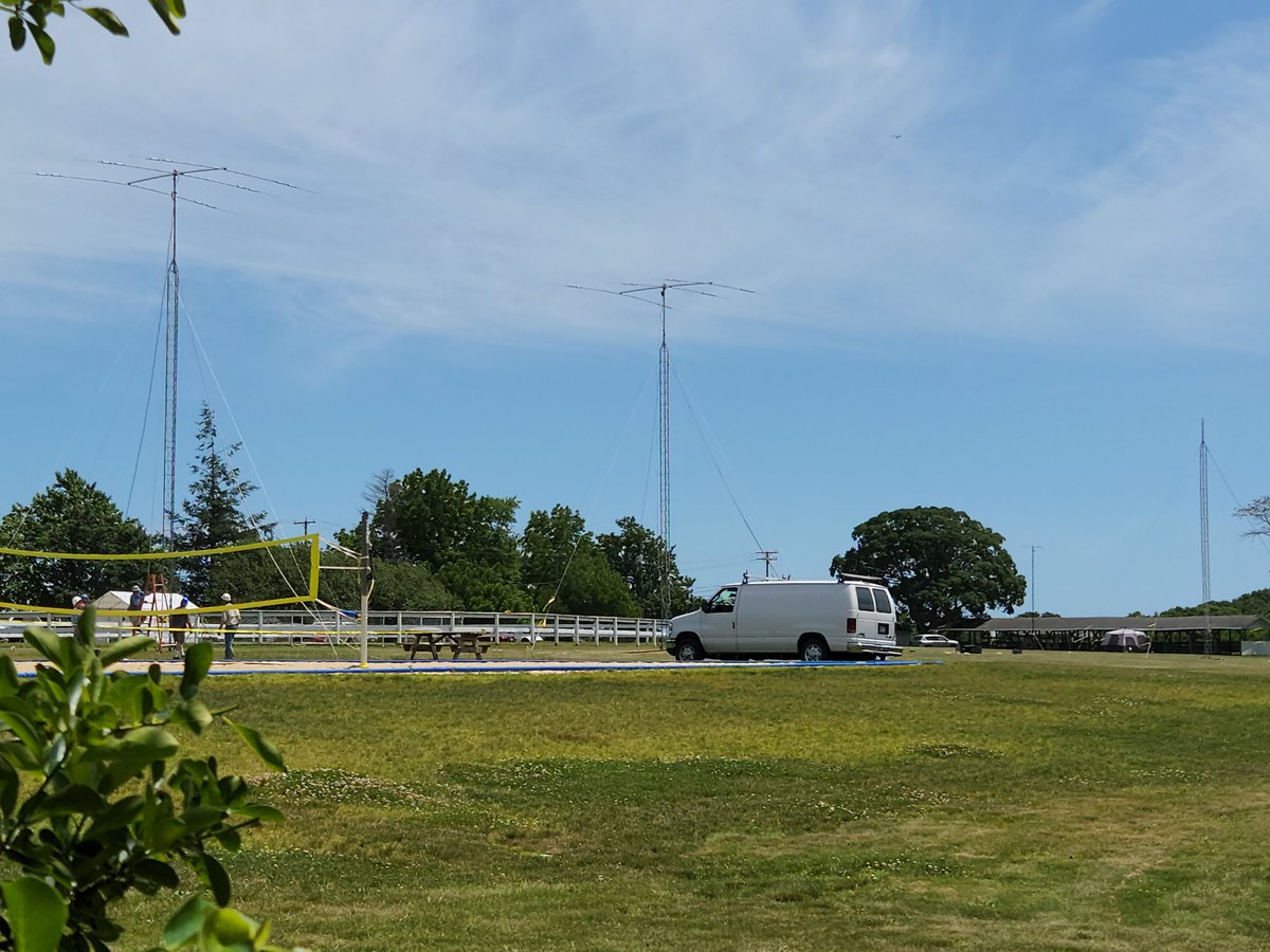 W1SYE's tweet photo. Newport County Radio Club (Rhode Island) is ready to compete again in the annual  North American-wide ham radio Field Day contest Sat/Sun June 25-26 at Glen Park, Portsmouth, Rhode Island. #ARRLFD #resiliency https://t.co/rb2zTc3vBX
