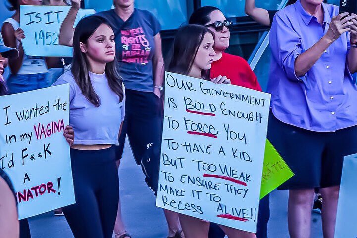 Vimmag's tweet photo. Powerful speeches today at a rally at downtown Las Vegas City Hall to protest the Supreme Court ruling Friday stating that the Constitution provided no right to abortion, overturning nearly 50 years of precedent and sending the legality of the procedure to state legislatures. https://t.co/RKwIvu3RRJ