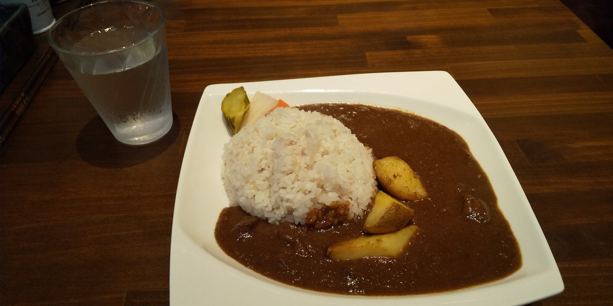 ぶっくん 武蔵浦和ルヴァン 今日も友人を連れて来ました T Co S6srln9mcy Twitter