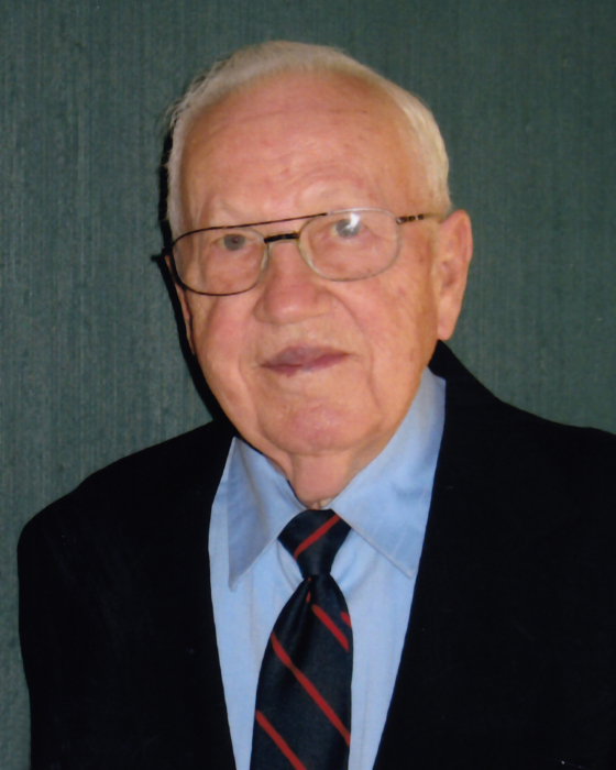 brilesinfo's tweet photo. Benjamin Franklin Crotts, Jr. passed away peacefully on June 21, 2022 at 93 years of age. His great grandmother is Frances Ellen Briles Miller. Full notice on the new web site here at https://t.co/aeroAbLda7 #BenjaminCrotts #Briles @BrilesRadio https://t.co/hhrxmn8vbc