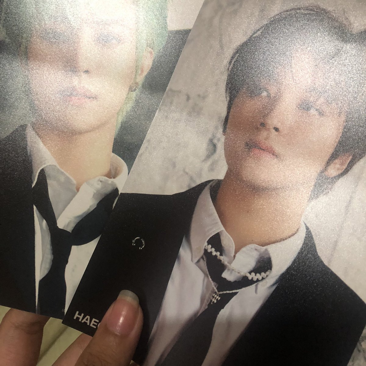 gomdoremi's tweet photo. #haulz_ 🜸 #moazenProofs

finally received my haeyang universe photopacks 🫂🤍 super sparks sa pcs 5ever, but the photos were bent (but i guess quick fix lang to stash it in heavy books) thank you @moazenbuys for getting them to me! https://t.co/s8vER9Kx1R