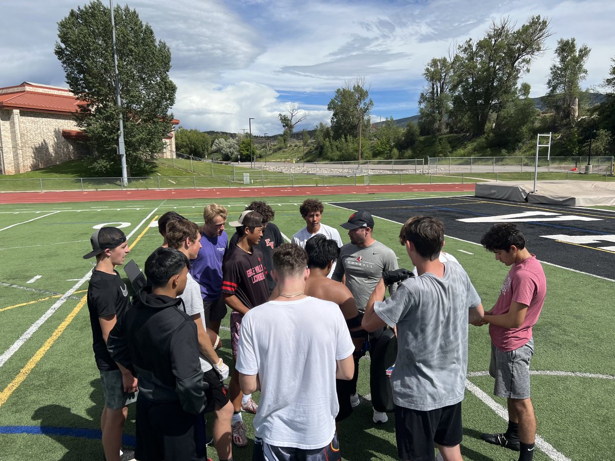 DevilsCoach75's tweet image. A’s clinic today with ⁦@CoachKellyFU⁩. They should be ready for the rest of the FU coaching crew next week.