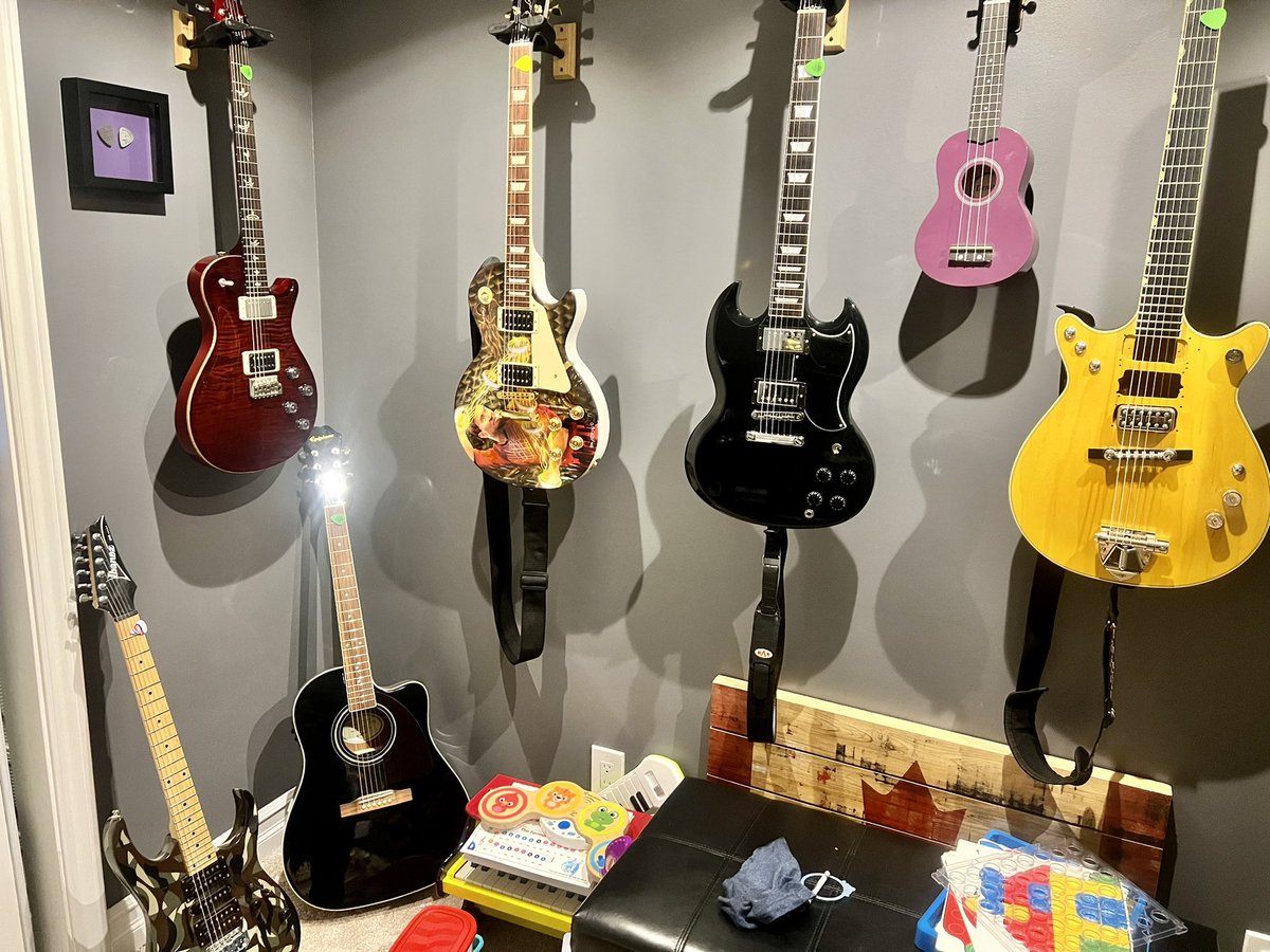 Emma Roberts, (She/Her), DES tweet media