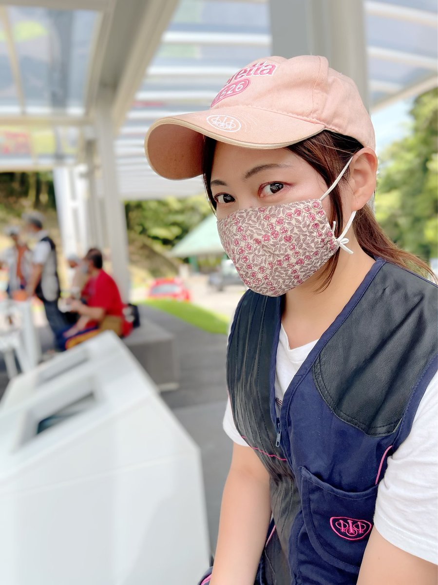 misaupi's tweet photo. 久しぶりの射撃。大井射撃場が変わりすぎていていることにビックリ😳
めちゃくちゃ綺麗っ✨

まるで海外の射場のように開けていて、リゾートリゾート🏝

沢山行きたくなりました（笑）

#クレー射撃
#大井射撃場 https://t.co/tTnsoTtpI3
