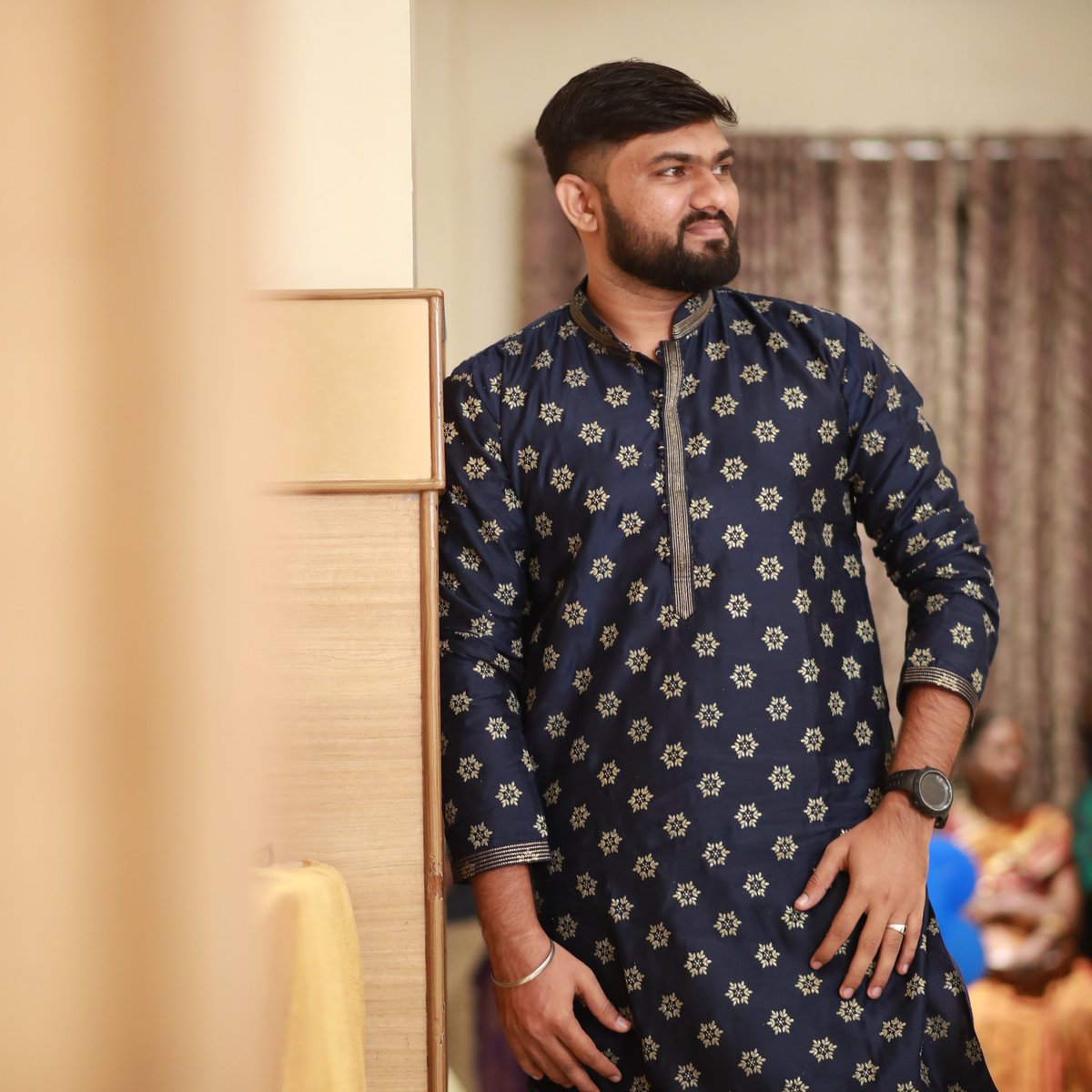 aravindmech2's tweet photo. #Never Lose your Hope 💪 Even If you are Alone 🔥
#candid #functionmode #chennai https://t.co/PfXR5XdJ6Y