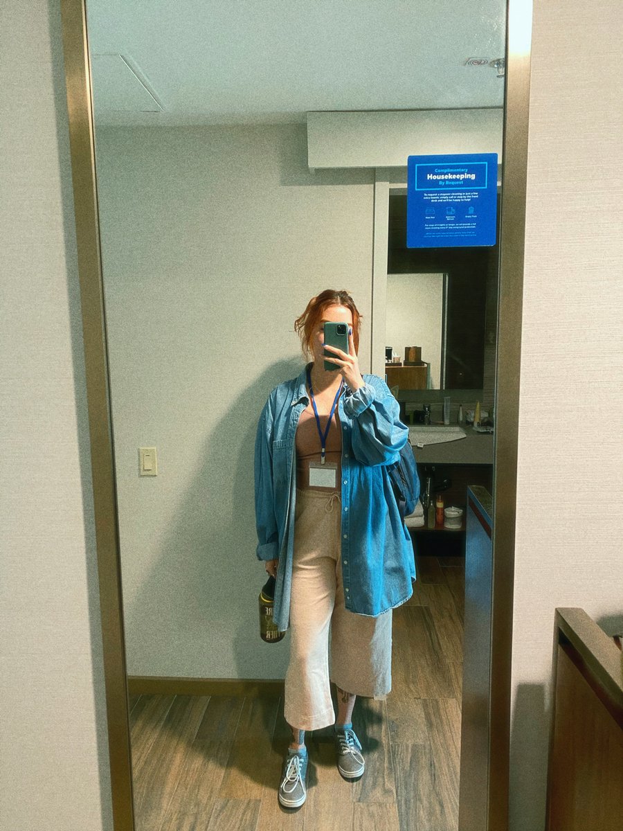velaexo's tweet photo. #CodeAstro day 4
(kinda my last dayβ¦ but mark my words, Iβll be back) https://t.co/Un9AJ942Pn