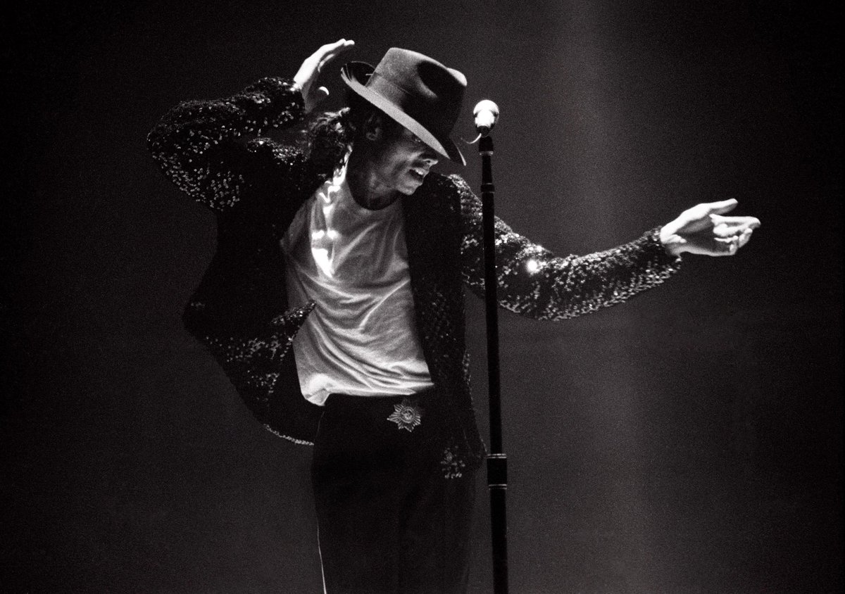 PopBase's tweet photo. 13 years ago today, the world lost the legendary King Of Pop, Michael Jackson. https://t.co/ahdPqIJVKw