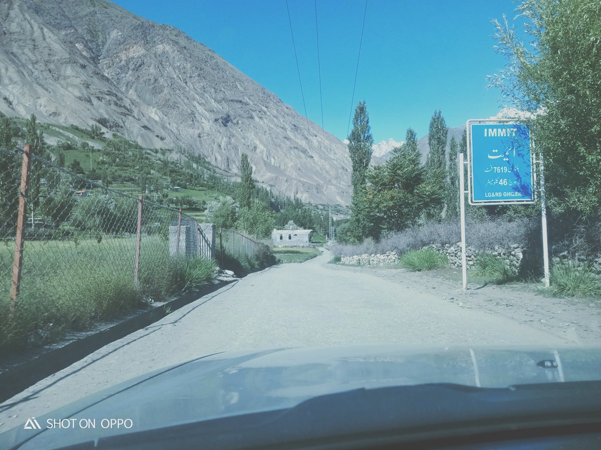 InayatRAbdali's tweet photo. Immit Valley,
Ishkoman District Ghizer Gilgit-Baltistan ��️
#Immit #Ishkoman #Ghizer https://t.co/5akiz6kfLI