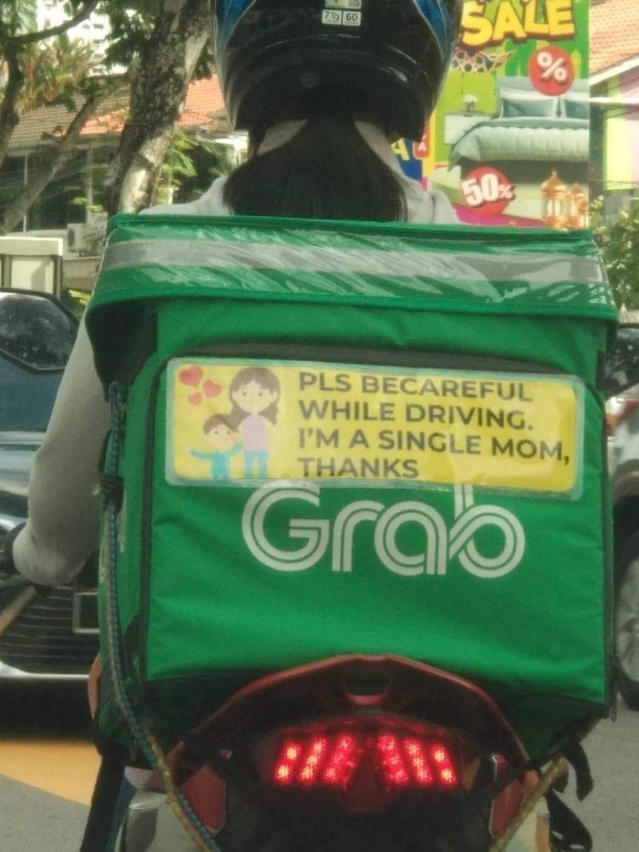 clariopenticum's tweet image. Salute to this single mom!