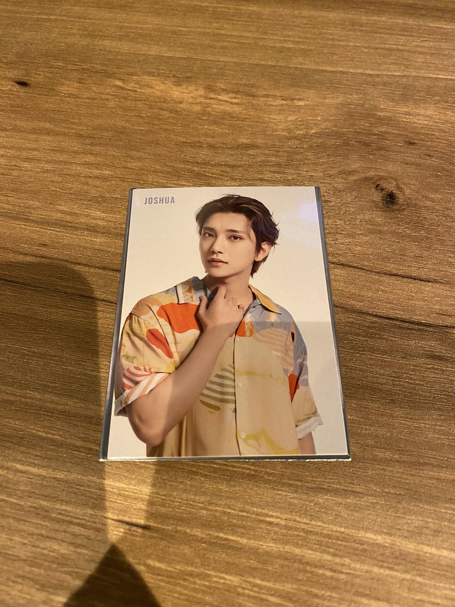 _nyaon6's tweet photo. SEVENTEEN セブチカフェ　くじ

譲　ジョシュア 
求　ジュン

本日都内手渡し優先、郵送も可能です！
お心当たりのある方はリプお願いします🙏🏻 https://t.co/7x8T8JPjZN