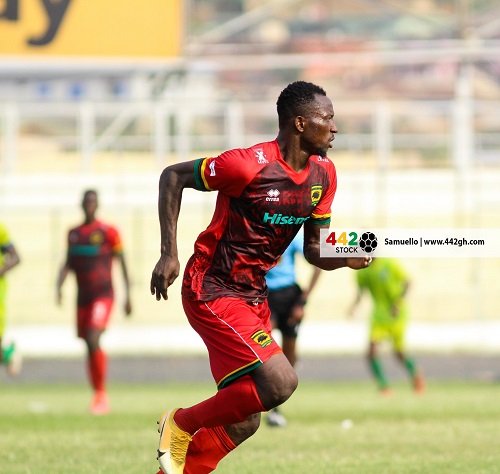 thebetmarketer's tweet photo. Klabu ya Simba inatajwa kuwa kwenye mazungumzo na beki Yussif Mbarik kutoka Asante Kotoko ya Ghana kuja kuziba nafasi iliyoachwa wazi na Pascal Wawa. https://t.co/dmdZ6lCMUC