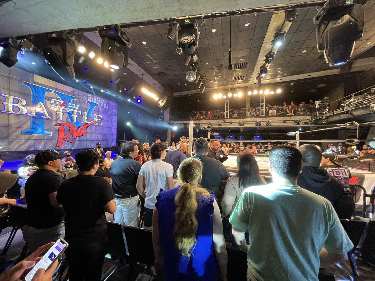 whupsie's tweet photo. MLW BATTLE RIOT! #MLWFusion https://t.co/rcL5sMPfkz