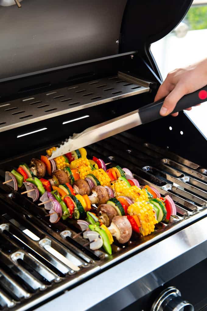 schmoozequeen's tweet photo. Vegetable Kabobs #BBQ
#Plantbased #Vegan #Kabobs #VeganBBQ #PlantbasedBBQ
Work in airfryer with metal scewers
https://t.co/014n0TnObS https://t.co/FvhVtbtQYI