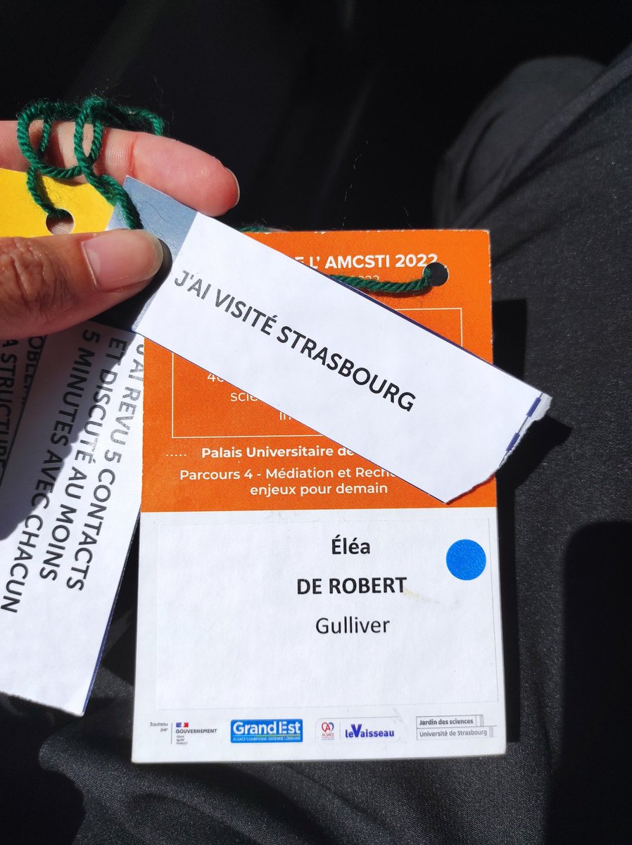 Eléa de Robert tweet media