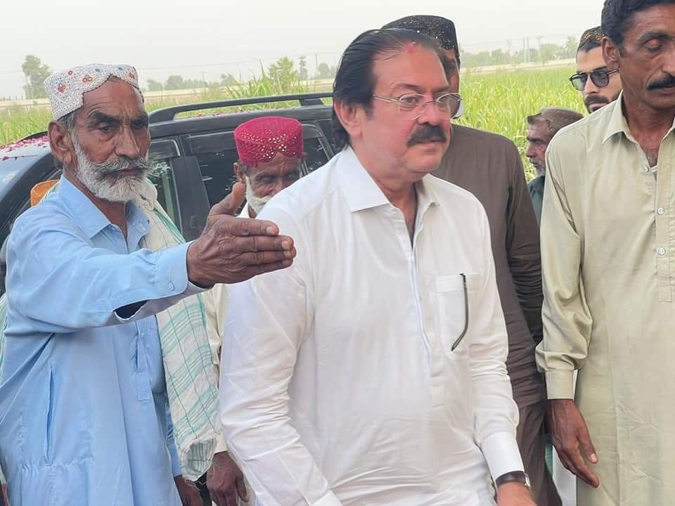 AhsanSundrani's tweet photo. Few days earlier during B.d election campaign in district Ghotki among various communities.
@MirSundraniH 
@TeamPPPGhotki 
@PPP_MediaCell 

#jeaybhutto
#teerchalega https://t.co/5EQZ76hL9E