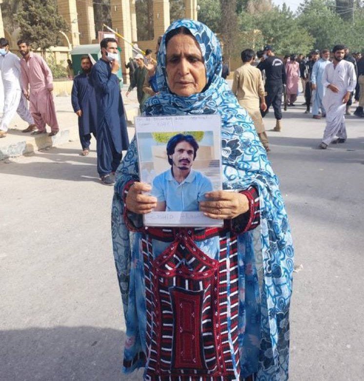DilshadBaluc's tweet photo. اف قرار زندگی کُھل خڑینک ءِ
 جیجا لمہ
#SaveRashidHussain 💟 https://t.co/L49AjWenNG