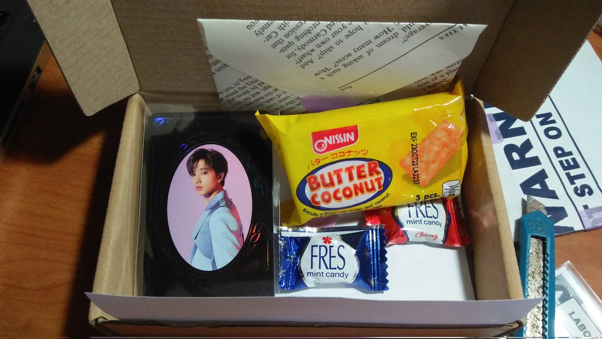 aerizenarchive's tweet photo. thank you for the freebies and for safely packing my ybc! until next transaction pooo 🫶🏻
#armylabreports
#SavyBuys https://t.co/NGFgmD8U4s