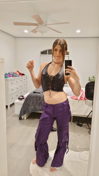 My rave fit tonight was a vibe https://t.co/TFAB5MArH9