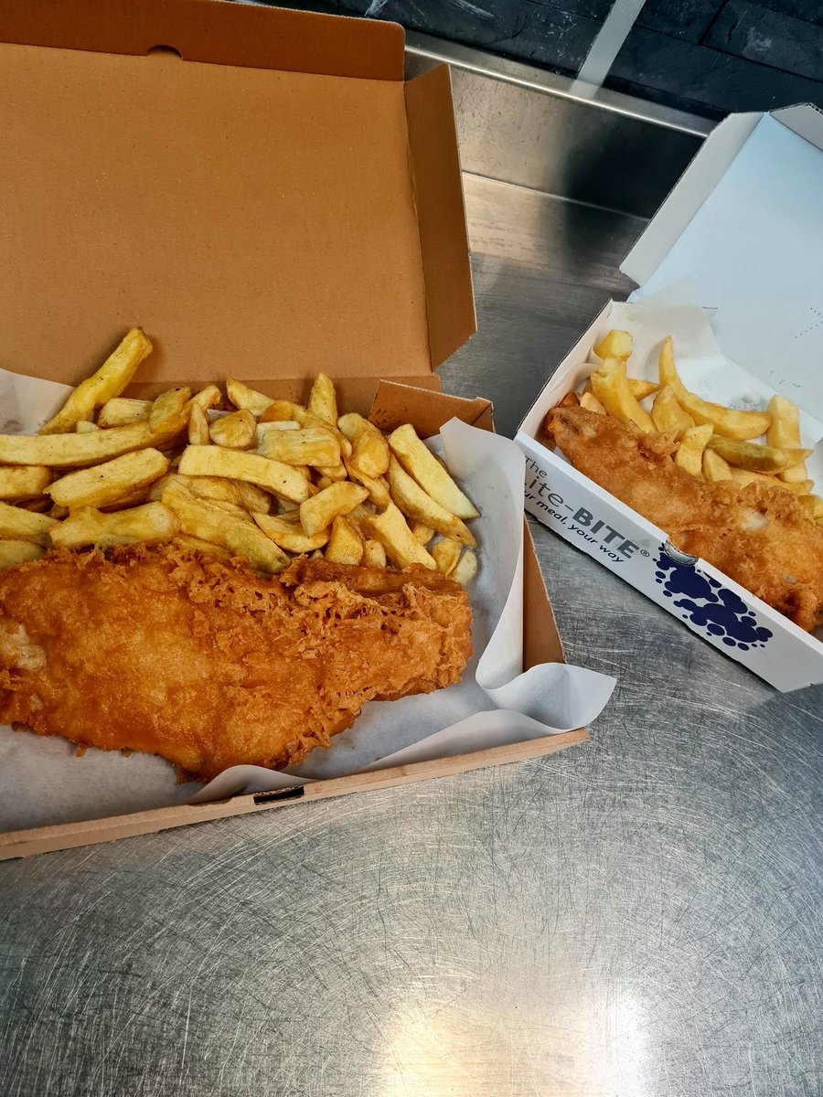 paoloschippy's tweet photo. We are currently offering Cod or Haddock for our Regular Fish and Chips, or our Lite Bite fish and chips! Regular is £8.40, and a Lite Bite only £4.00! #litebite #fishandchips #paolos #carlisle #cumbria https://t.co/9soScTo8JU