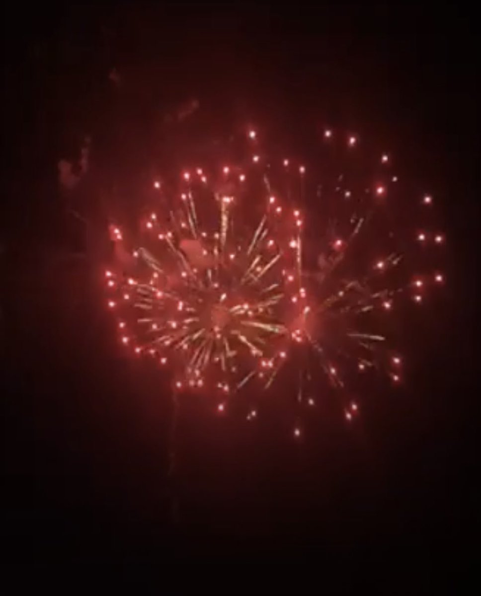Thank you @Masonicare for sponsoring an amazing 45 minute Jubilee Firworks Show!!