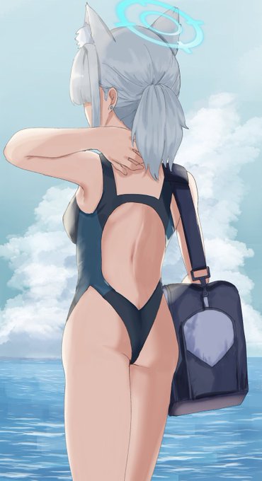 目のやり場がかばんしかない女 