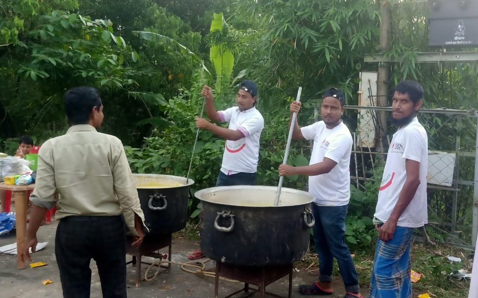 projectehsas's tweet image. #assamfloods2022 
𝐃𝐨𝐧𝐚𝐭𝐞 𝐠𝐞𝐧𝐞𝐫𝐨𝐮𝐬𝐥𝐲 𝐟𝐨𝐫 𝐀𝐬𝐬𝐚𝐦 𝐟𝐥𝐨𝐨𝐝 𝐯𝐢𝐜𝐭𝐢𝐦𝐬
Human Welfare Foundation
Current A/c 13020200052051
FEDERAL BANK, Nehru Place, New Delhi
IFSC FDRL0001302
Donate Online: tiny.cc/HungerRelief
hwfindia.org