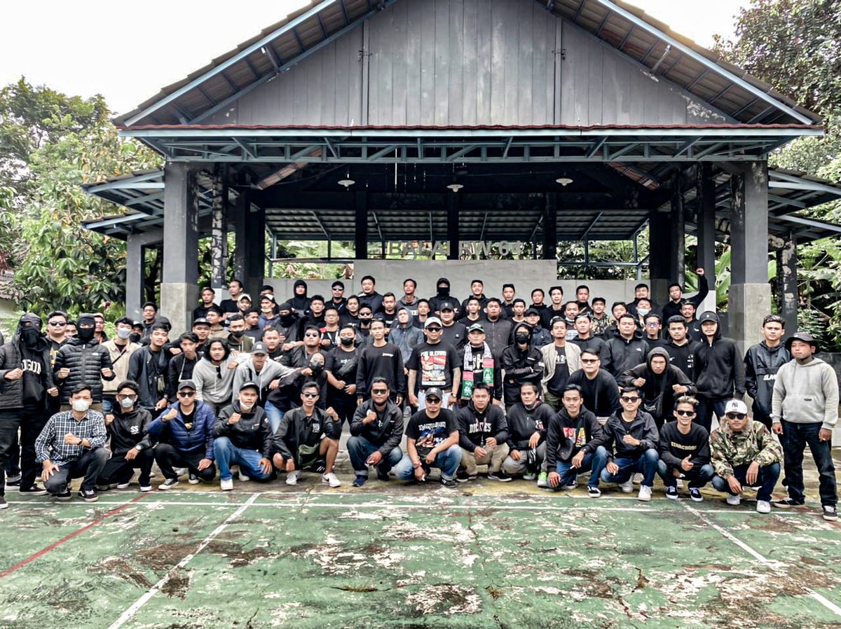 Laskar Sembada! 
<a href="/bushwackers1976/">BUSHWACKERS1976</a> <a href="/BRISED1976/">BRISED 1976</a> <a href="/ECR_1976/">Eagle Central Region</a> <a href="/RedTA76/">Red Terrace Alliance 1976</a>