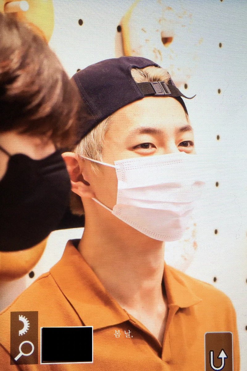 bmdaysz's tweet photo. 220623 ICN
#골든차일드 #GoldenChild
#최보민 #보민 #BOMIN https://t.co/jOycaLJVNi