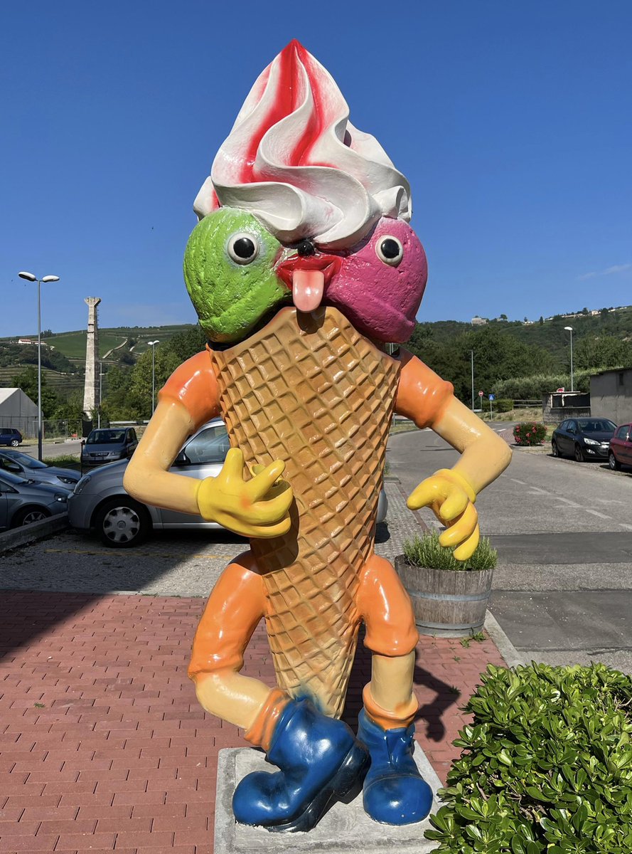 ewewave's tweet photo. this is my paralysis demon https://t.co/hnumDop8bz
