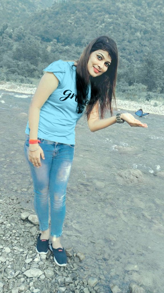 upcopvaishali's tweet photo. मुझे समझने के लिए
आपका समझदार होना जरूरी है. .🦋🌸 https://t.co/04ewDVDOpM