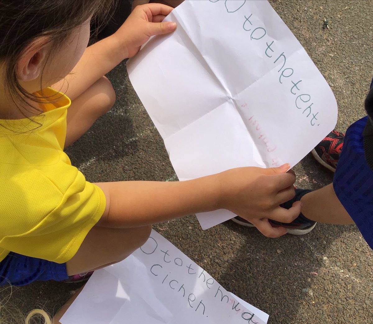 EYFSStMargaret1's tweet photo. Some of our children wrote clues to hide to create a treasure hunt in the Reception playground! Perfect opportunity for writing and reading whilst being active! #eyfs #eyfsoutdoors #outdoorlearning #activephonics #phonics #eyfswriting #eyfsreading https://t.co/s5UZStauAz