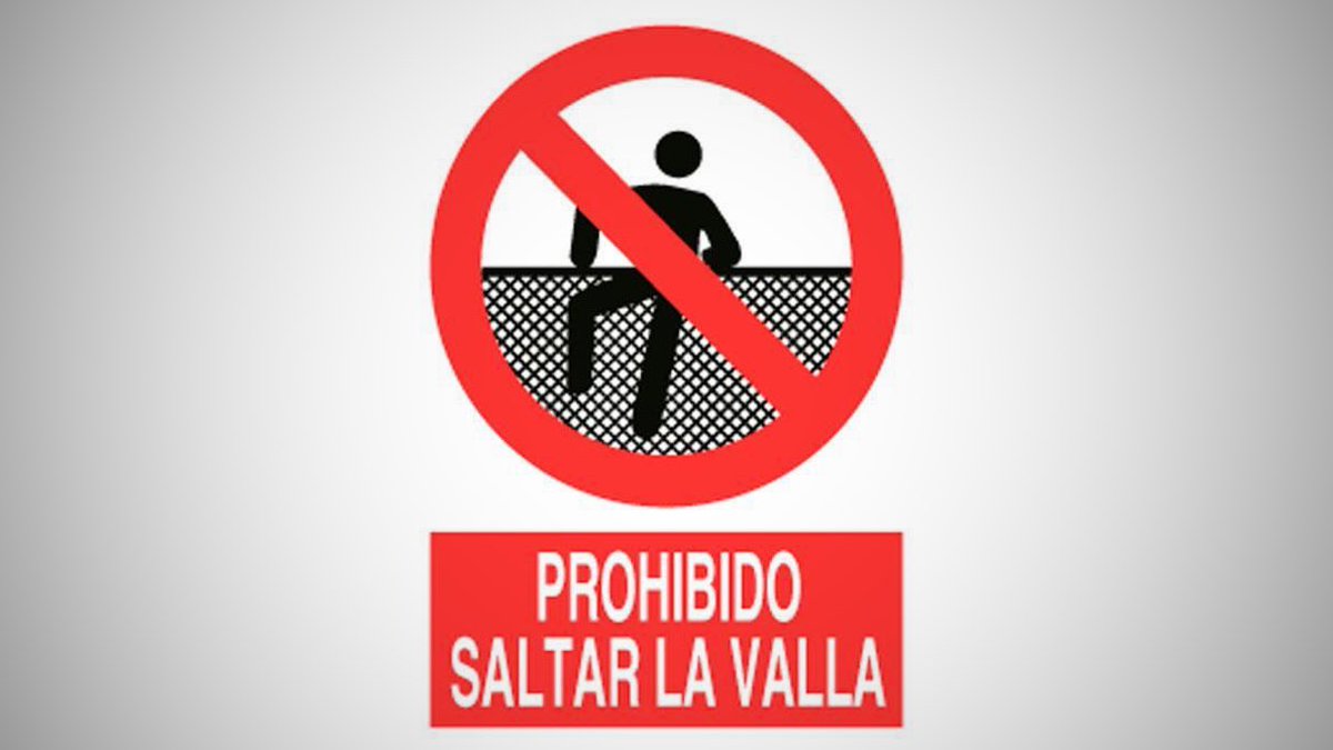 policiaelche's tweet photo. El #accés o permanència en recintes, com a col·legis o #piscines, sense autorització dels seus titulars és una #infracció lleu que pot ser sancionada fins a 600€

👉🏼 Tot això sense perjudici de les accions legals oportunes si es causen #danys o infringeixen altres normes https://t.co/0XNAgBFsH6