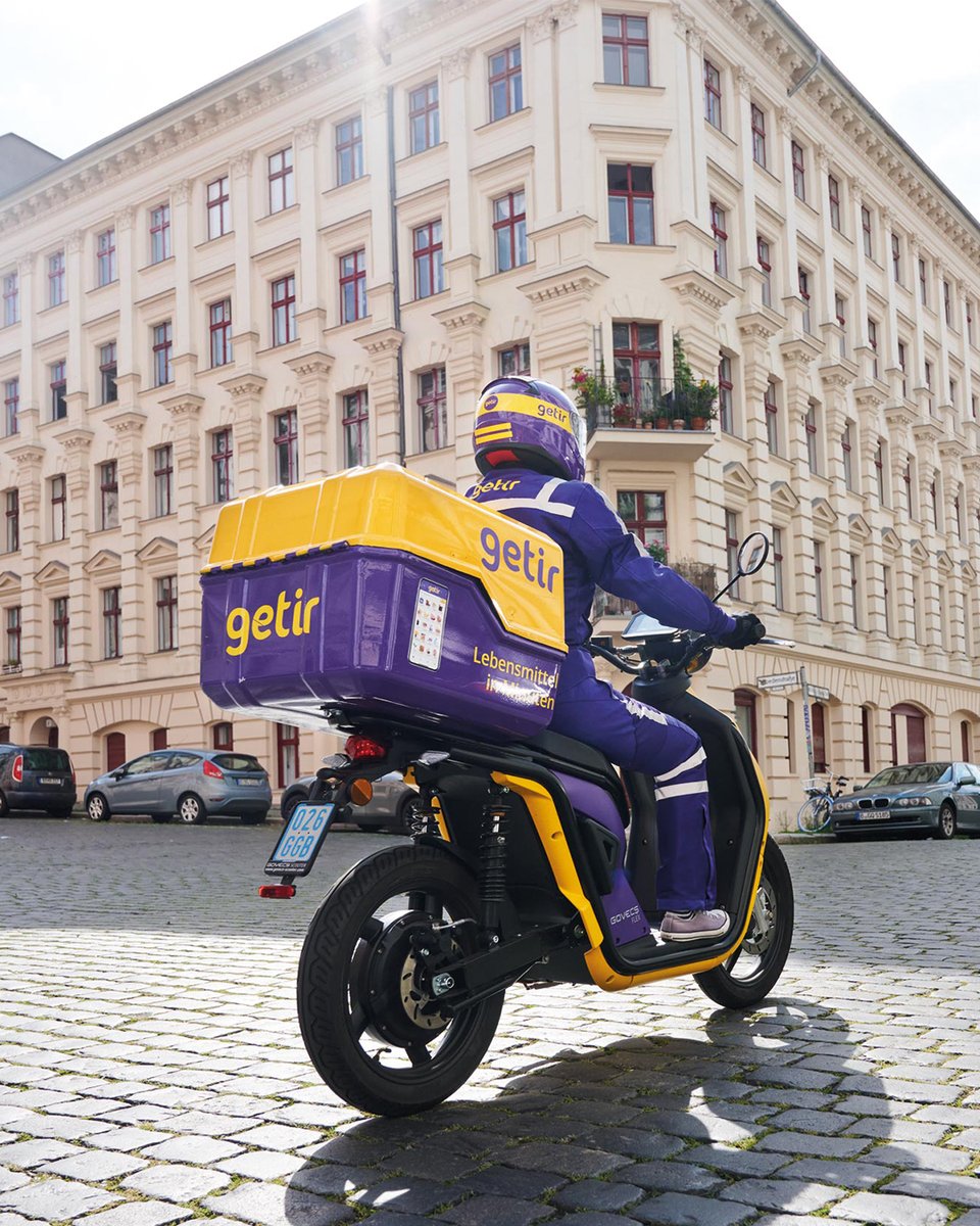 Endlich Sommer! 🌞 Wir bringen Dir Deine Einkäufe in Minuten, dann kannst Du in Ruhe alles vorbereiten für einen gemütlichen Tag am See. 🦦🏖️
Jetzt bestellen. 📲
#getirde 💜🛵