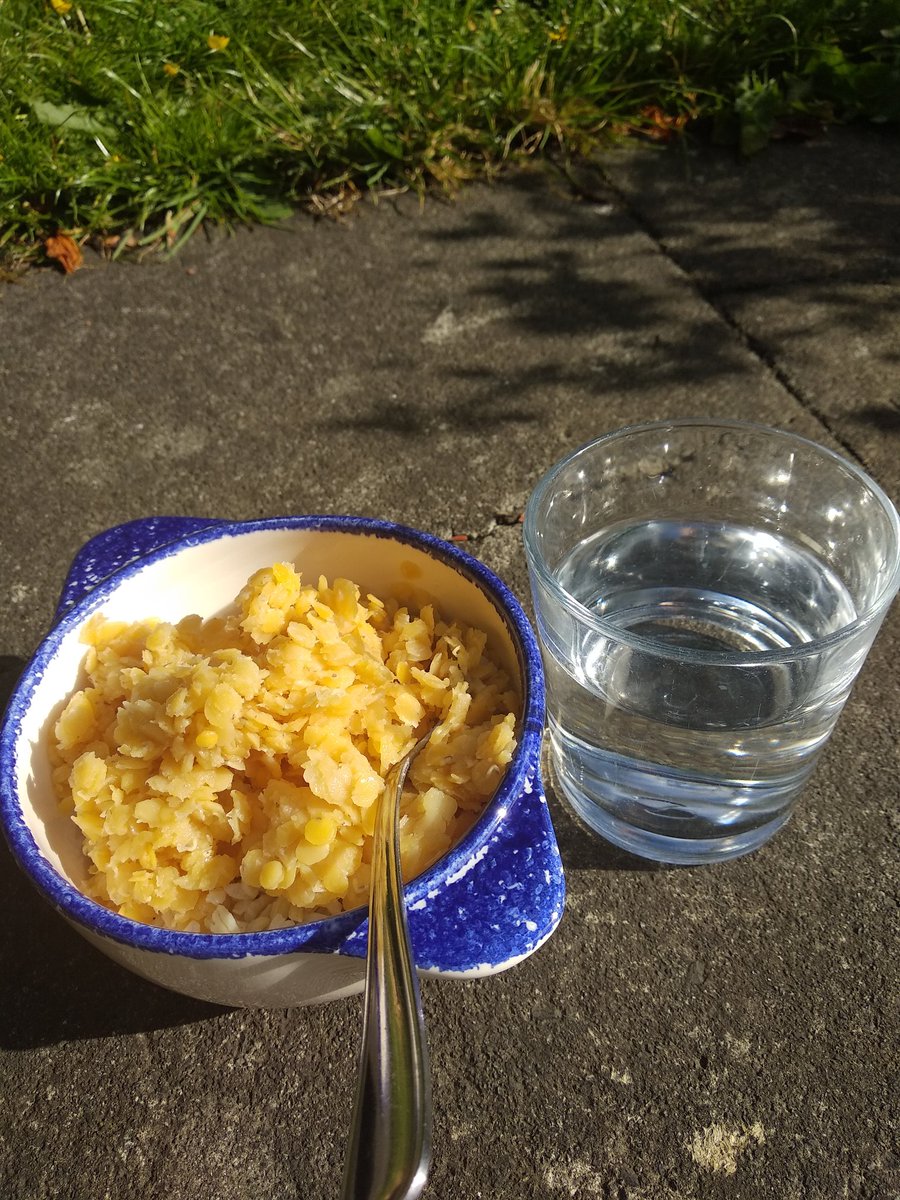 Today's breakfast of rice and lentils, nearly at the end of my ration pack. Not too late to sponsor me, and a *huge* thank you to the many of you who have. Link if you'd like to help me raise funds for emergency food, healthcare and support for refugees: rationchallenge.org.uk/holly-clark