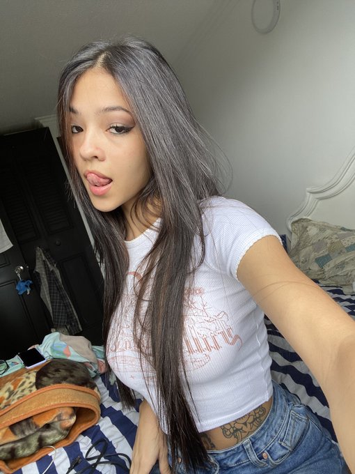 https://t.co/MkyS3heg29<a href="/tag/onlyfans"class="tags"><span>#onlyfans</span></a><a href="/tag/onlyfansgirl"class="tags"><span>#onlyfansgirl</span></a><a href="/tag/onlyfansfree"class="tags"><span>#onlyfansfree</span></a>