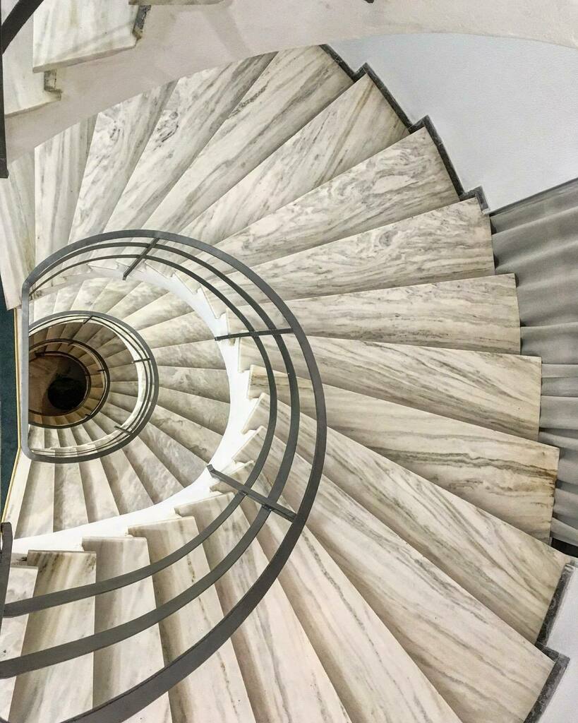 ParisKatsas's tweet photo. Stairs…
.
.
.
#straits #strairways #stairswaytoheaven #picoftheday #strairporn https://t.co/gBzwvSqgCs https://t.co/Rk7KMspUlK