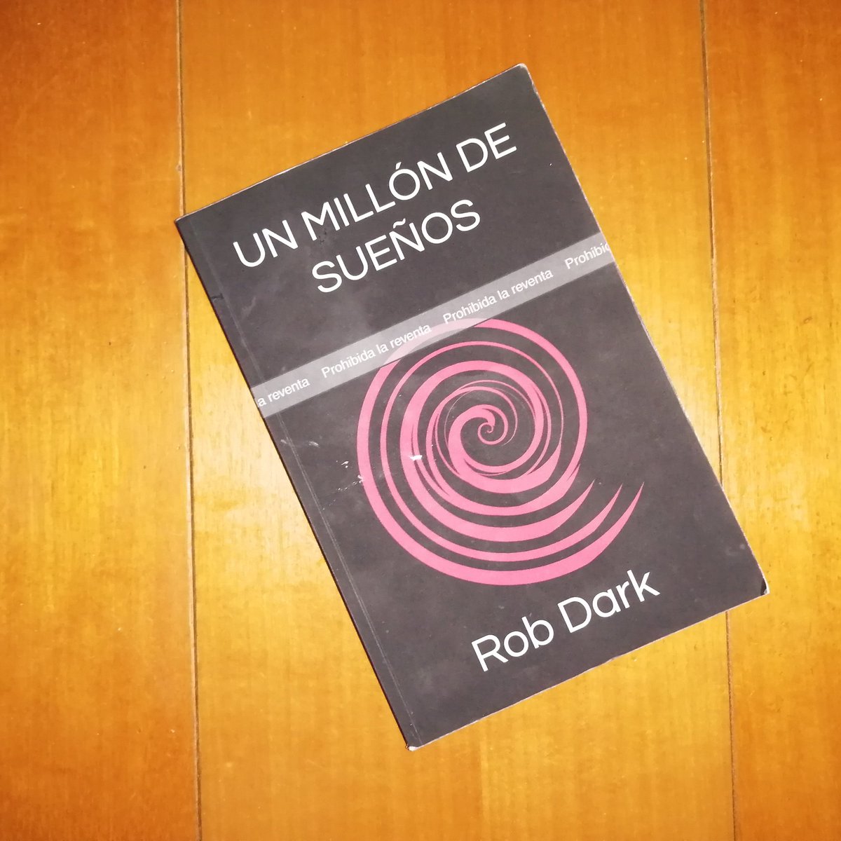 robdarkescritor's tweet photo. Desde el Lado Oscuro escribir un millón de sueños.
#UnMillónDeSueños #RobDark https://t.co/3iY1IVhuIE
#NuevaFotoDePerfil https://t.co/F8EnsGwHDp