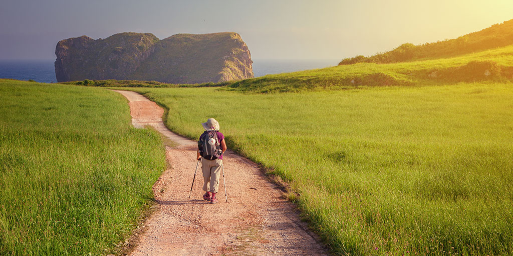 SpanjeNederland's tweet photo. #Asturias maakt ook deel uit van de #Camino! 💚 Geïntegreerd in de #NorthernWay en zeer dicht bij de zee, deze route doorkruist enkele van de mooiste landelijke en bergpaden! 😍

👉 https://t.co/OsCW7g7zlw

#JeVerdientSpanje #Spanje #VisitSpain #Xacobeo2022 @TurismoAsturias https://t.co/FsbU5PctNA